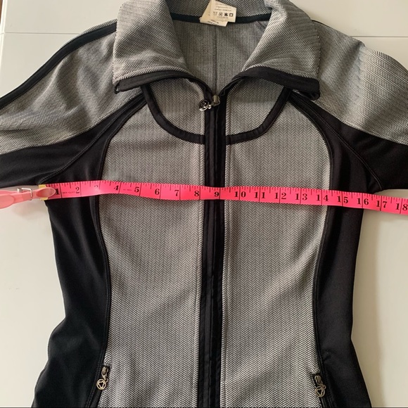 Titika Active Couture Flattering Zip Up Sweater Jacket! - Picture 12 of 13